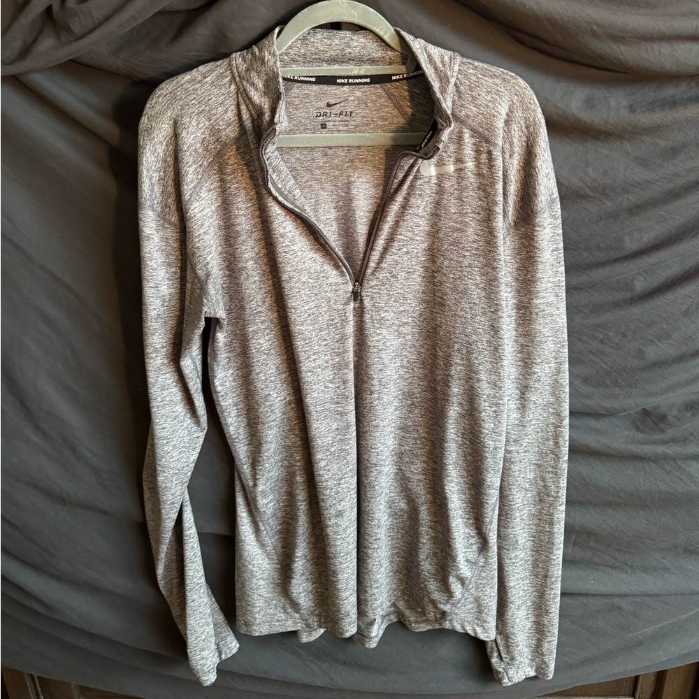 Nike Men's Light Gray Dri-FIT quarter zip
